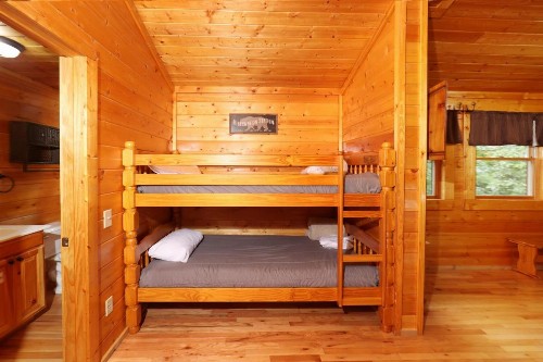 Sunset Lodge - image 3