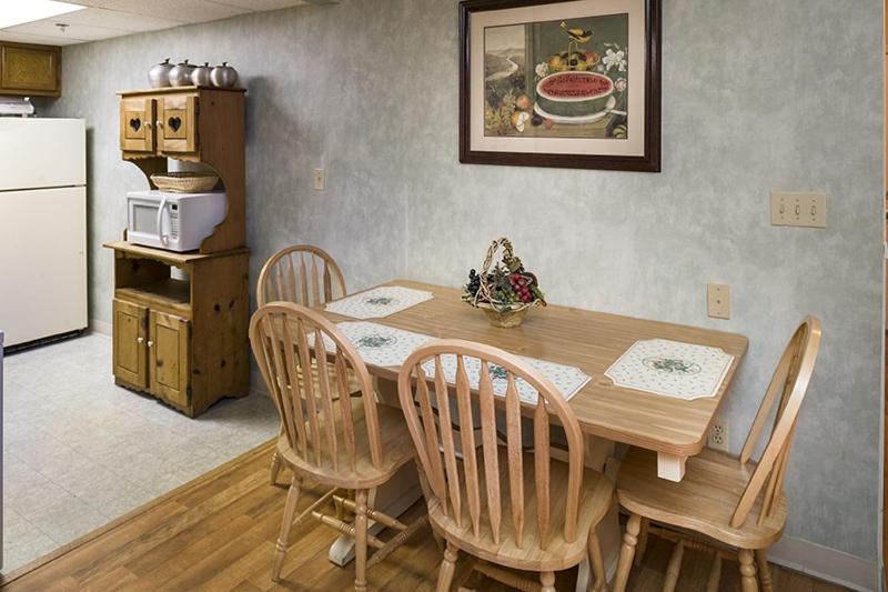 River Place Condos 602 2BD - image 7