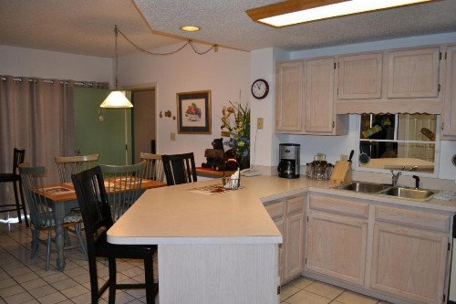 River Place Condos 410 3BD - image 9