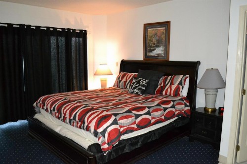 River Place Condos 410 3BD - image 6
