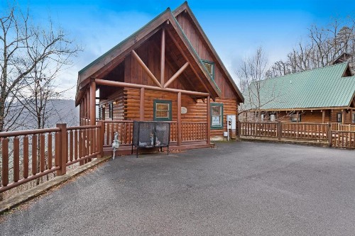 Dancing Bear Lodge - image 6