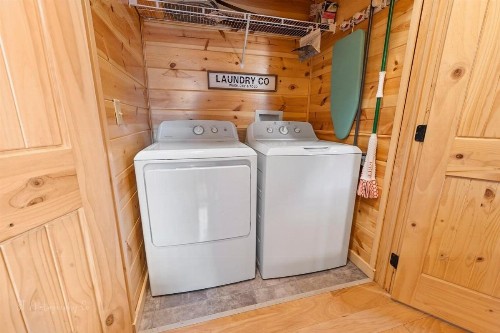 Fox's Den cabin - image 33