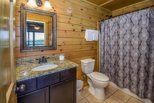 SmokyStays 10 Bedroom Cabin - image 23