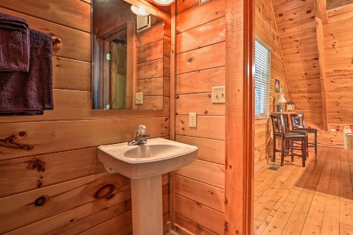 Sky Harbor Couples Retreat with Hot Tub and Deck! - image 7