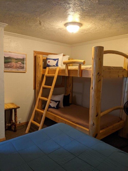 Sundance Motel - image 6