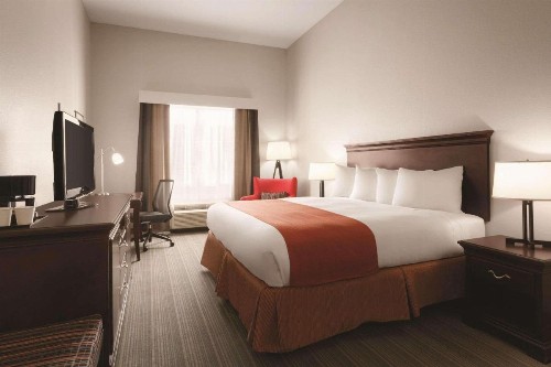 Country Inn & Suites by Radisson St. Petersburg - Clearwater FL - image 11