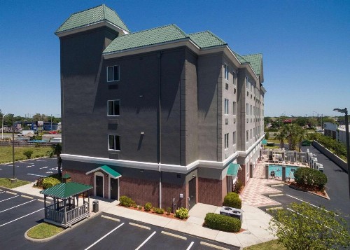 Country Inn & Suites by Radisson St. Petersburg - Clearwater FL - image 12