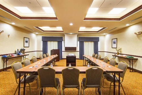 Country Inn & Suites by Radisson St. Petersburg - Clearwater FL - image 19