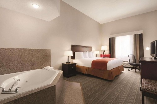 Country Inn & Suites by Radisson St. Petersburg - Clearwater FL - image 43