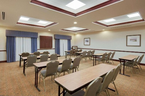 Country Inn & Suites by Radisson St. Petersburg - Clearwater FL - image 48