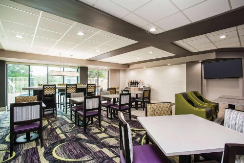 La Quinta by Wyndham Clearwater South - image 24