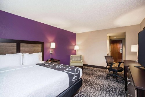 La Quinta by Wyndham Clearwater South - image 39