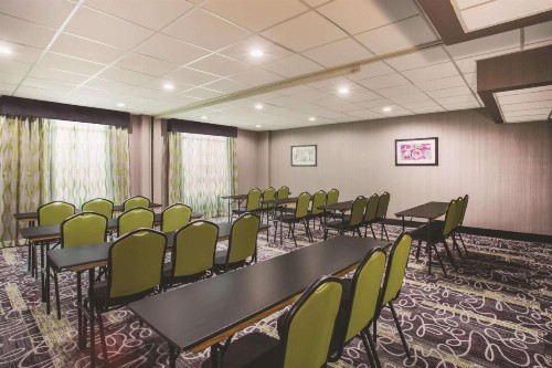 La Quinta by Wyndham Clearwater South - image 46