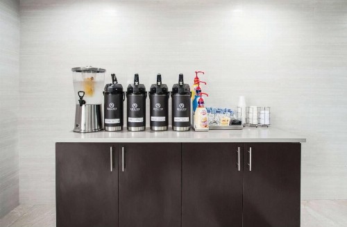 La Quinta by Wyndham Clearwater South - image 8