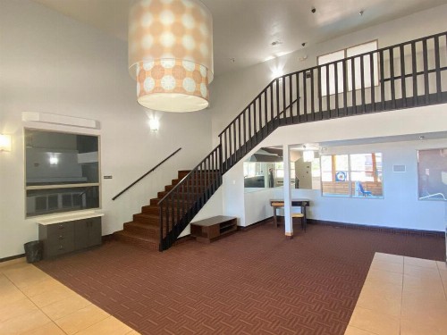 Pinetop Studio Suites - image 13