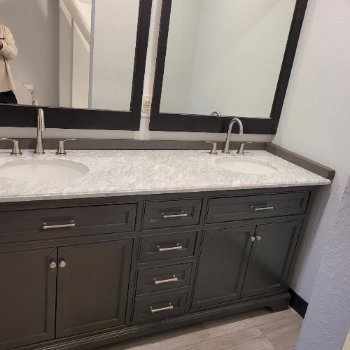 Pinetop Studio Suites - image 28