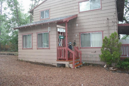 Northwoods Resort Cabins - image 11