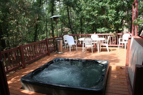 Northwoods Resort Cabins - image 9