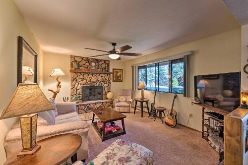 Family Friendly Pinetop Lakes Country Club Cabin! - image 11