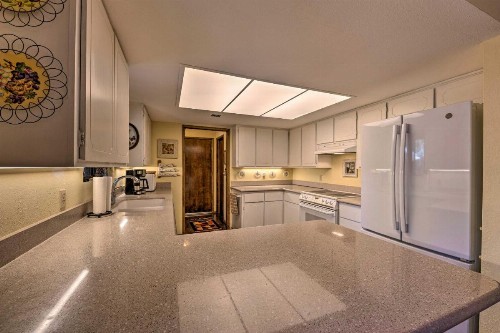 Family Friendly Pinetop Lakes Country Club Cabin! - image 9
