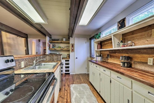 Pinetop Country Club Cabin Near Ntl Forest! - image 8