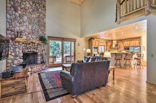 Cozy High Country Log Cabin Hike Fish Golf Ski - image 6