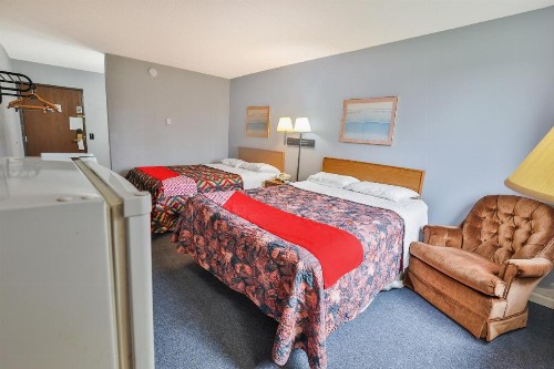 Americas Best Value Inn Pipestone - image 25