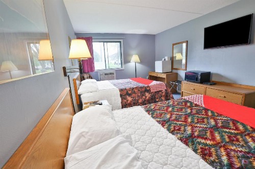 Americas Best Value Inn Pipestone - image 27