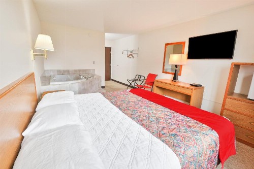 Americas Best Value Inn Pipestone - image 36