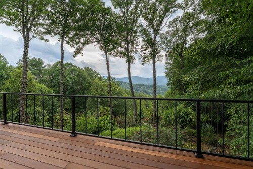 Journey House with Views - image 19