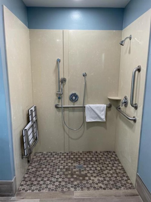 Blue Seal Inn - image 10