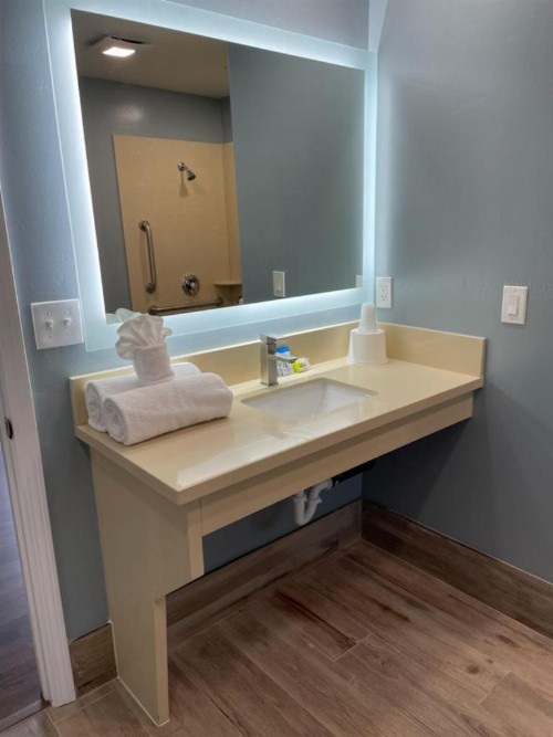 Blue Seal Inn - image 2