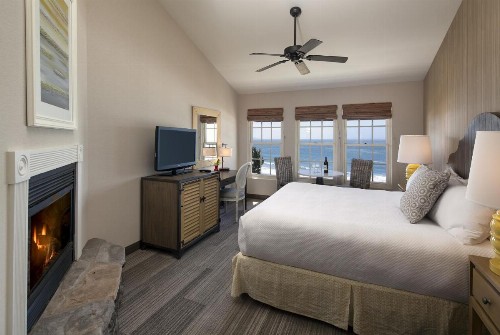 Cottage Inn by the Sea - image 20