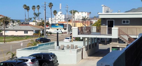 Beachwalker Inn & Suites - image 31