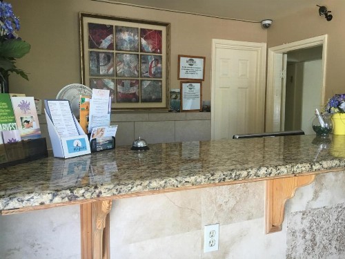 The Palomar Inn - image 20