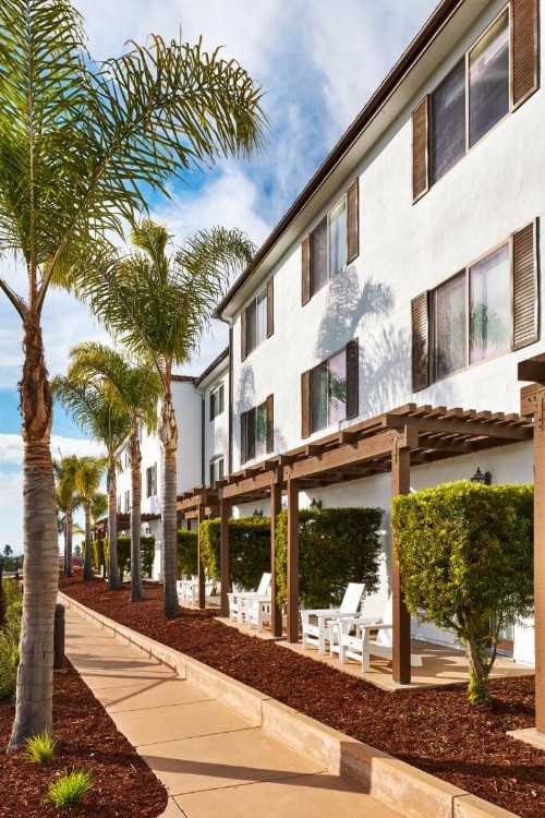Hilton Garden Inn San Luis Obispo/Pismo Beach - image 5