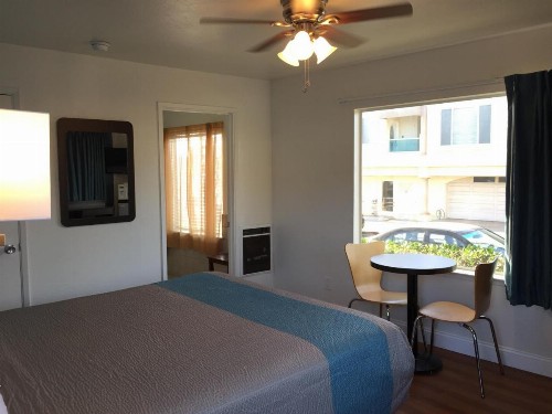 Motel 6 Pismo Beach - Pacific Ocean - image 34