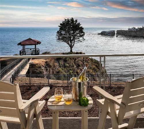 Inn at the Cove - image 24