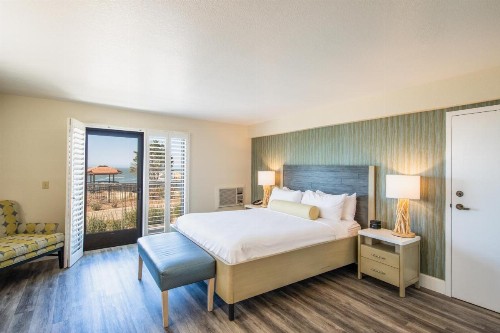 Inn at the Cove - image 29