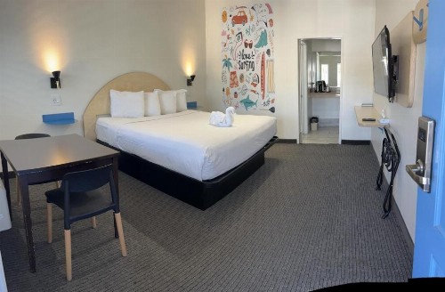 Ocean Palms Motel - image 7