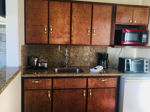 Dolphin Cove Motel - image 24