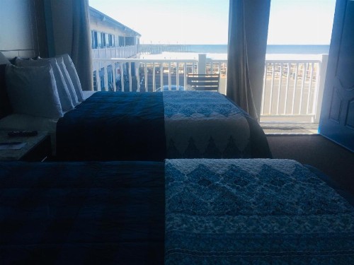 Dolphin Cove Motel - image 41
