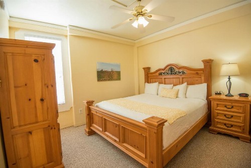 Pismo Beach Hotel - image 6