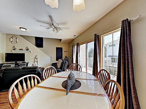 New Listing! Beach Gem With Balcony - Walk To Shore Condo - image 10