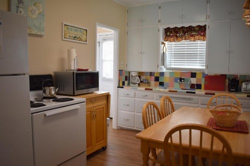 340 Hollister - image 10
