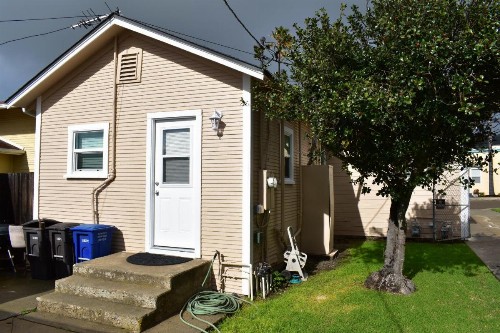 340 Hollister - image 5