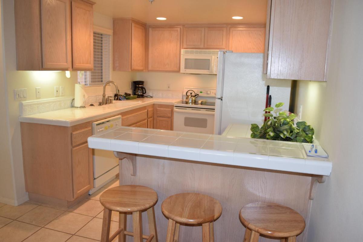 303 Casa Bella - image 2