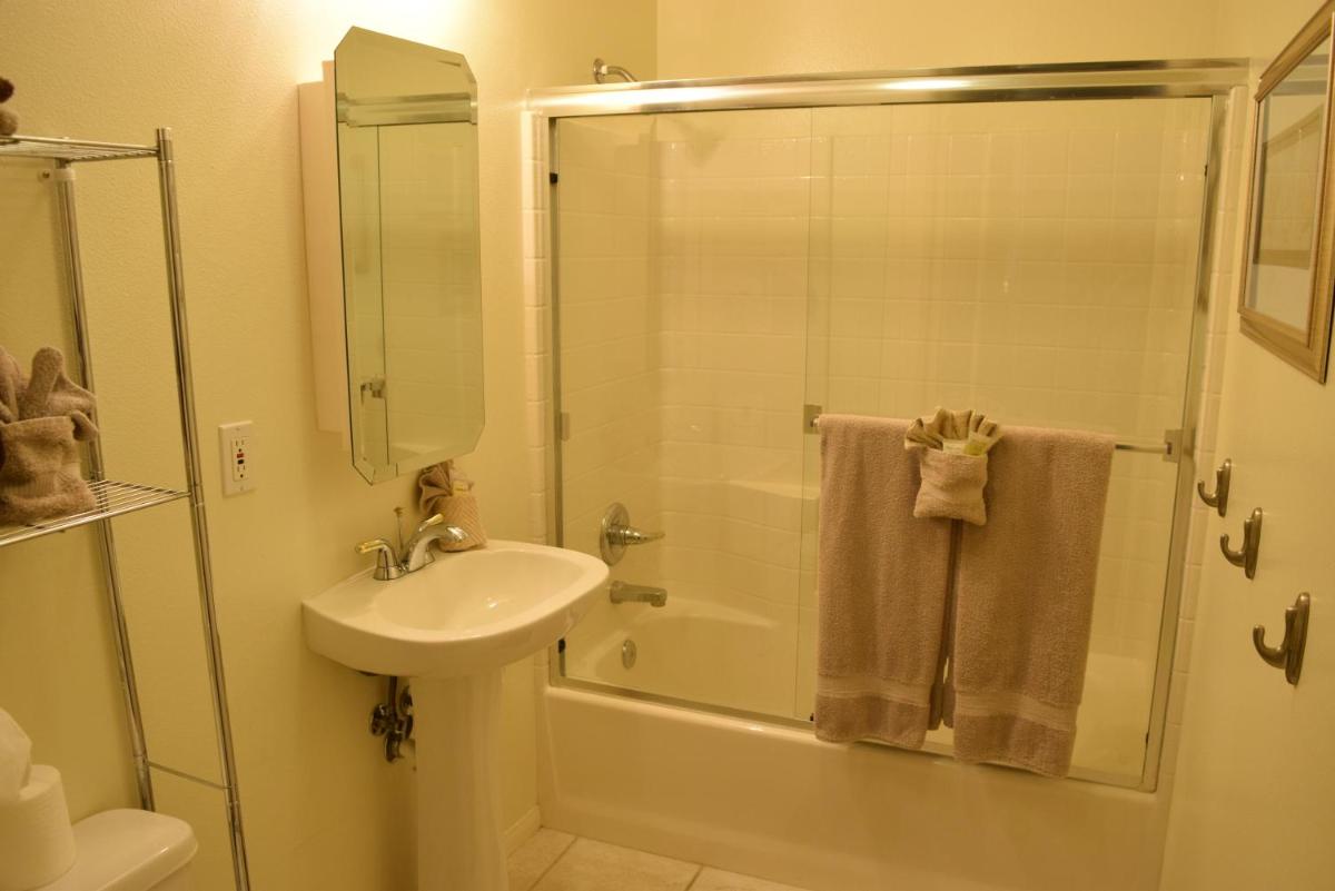 303 Casa Bella - image 6