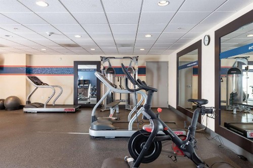 Hampton Inn & Suites Pittsburg - image 27