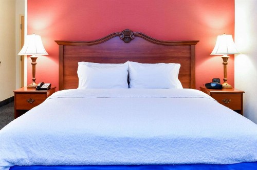 Hampton Inn & Suites Pittsburg - image 29